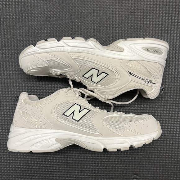 New Balance Other - NEW BALANCE 530